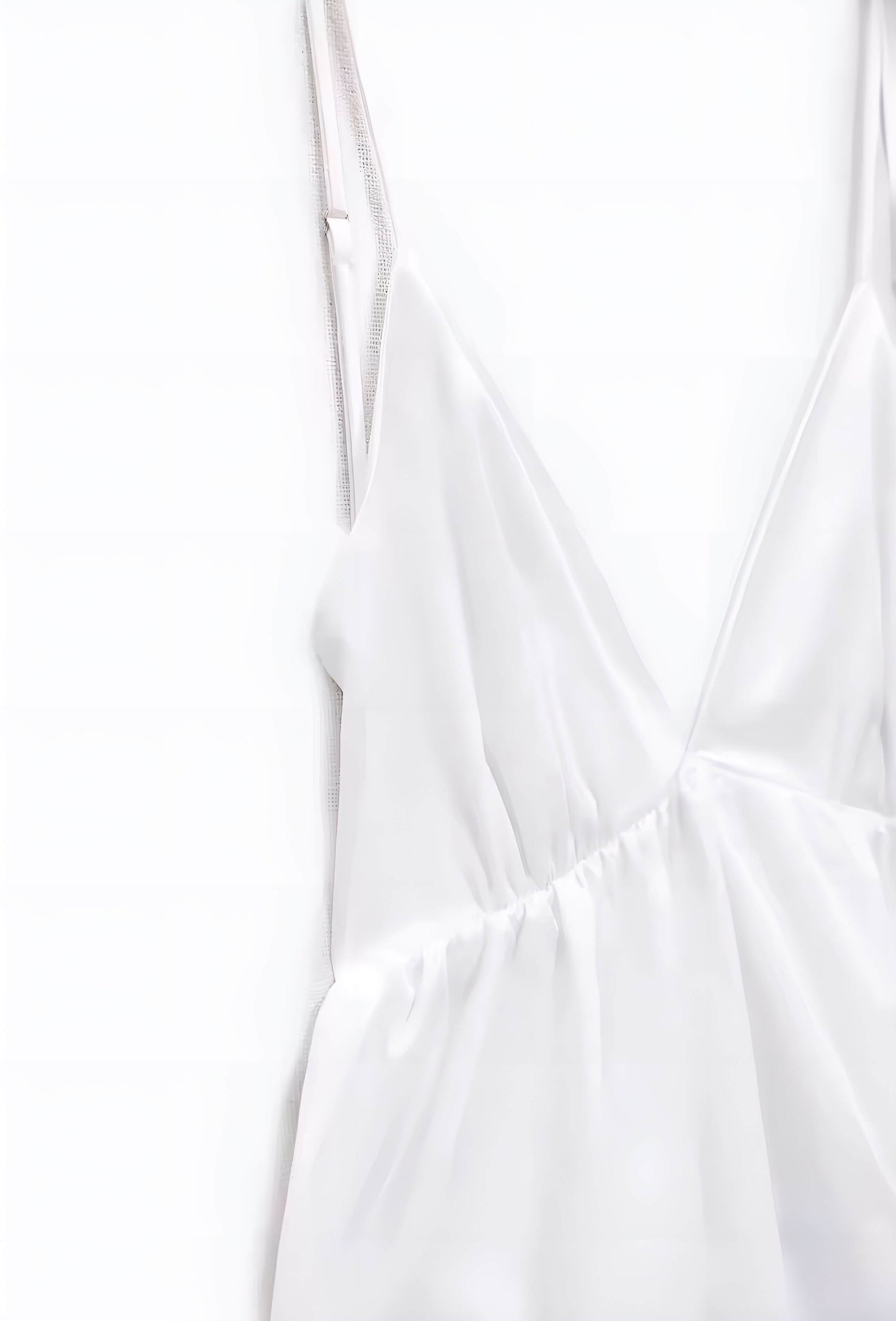 Wanda - Rückenfreies Sommer-Maxikleid