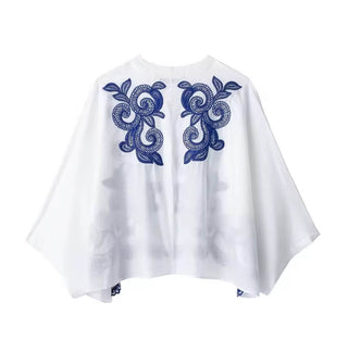 Weiß-blaues Sommer-Set – Bestickte Bluse, Maxirock