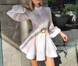 Aurélie Minikleid – Vintage-Look mit Puffärmeln, Gürtel, femininer Silhouette