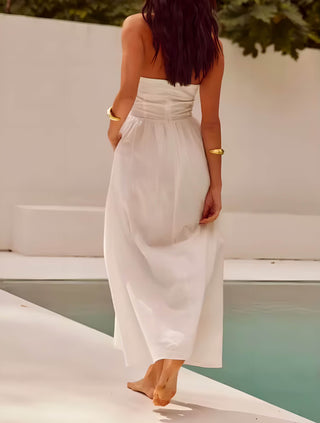 Liora – Tailliertes Midi Sommerkleid mit Halterneck
